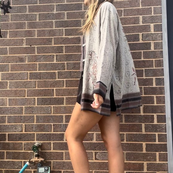 Chico's Design 100% Silk Tunic Top Asian Style Size 2 M/L - Picture 12 of 16